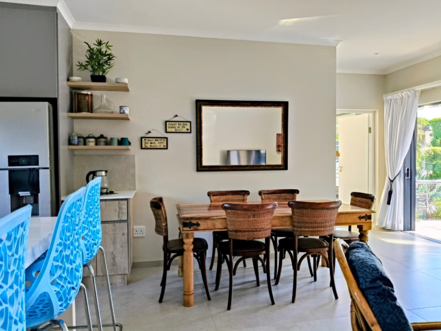 3 Bedroom Property for Sale in Wavecrest Eastern Cape